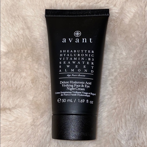 deluxe hyaluronic acid vivifying face & eye night cream